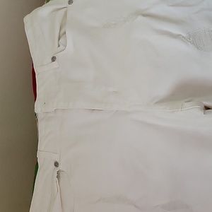 Rue 21 White Distressed Jean